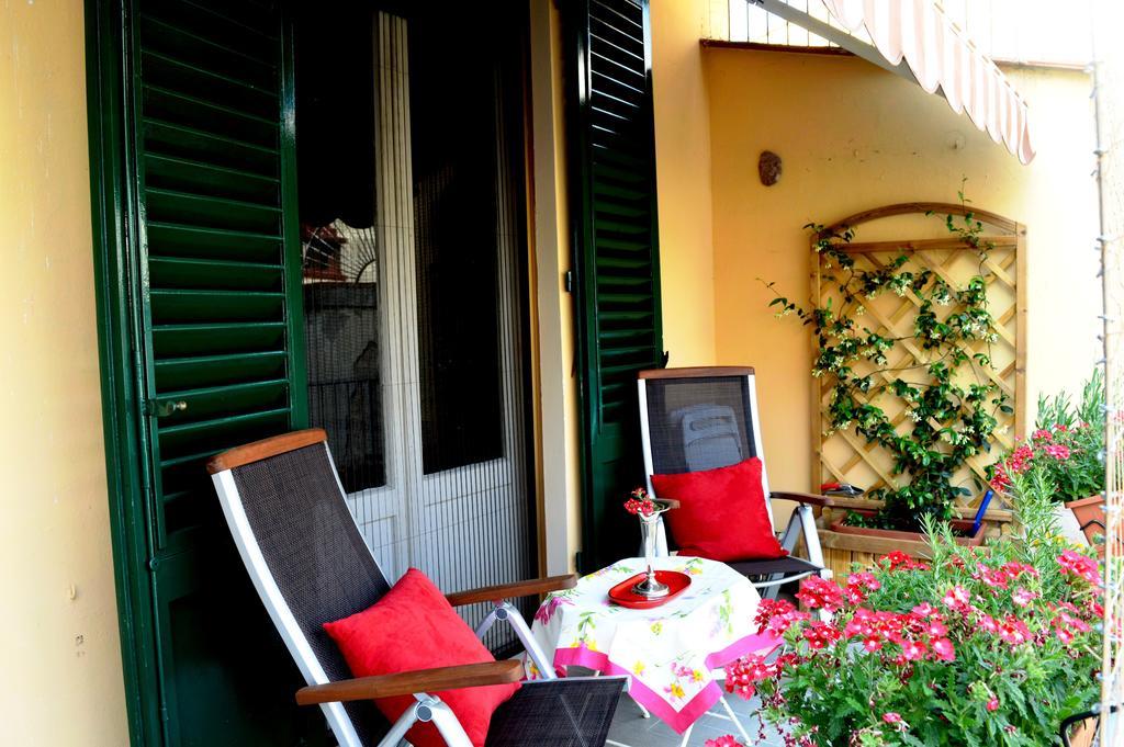 La Farina Suite Home Florence Room photo